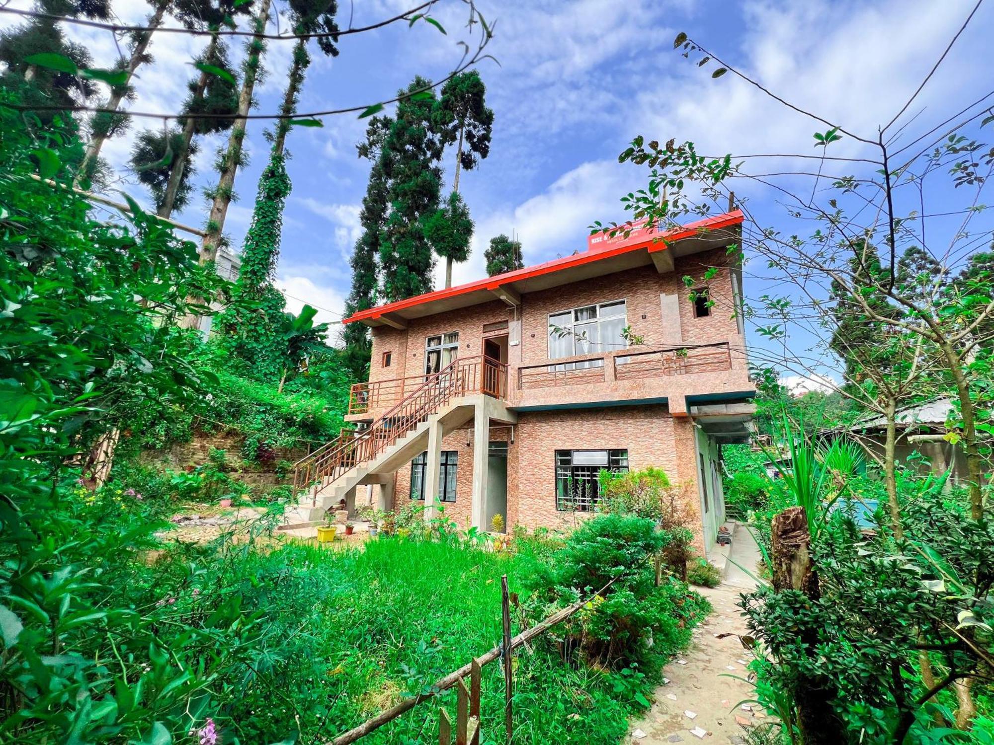 Rise And Shine Homestay Mirik